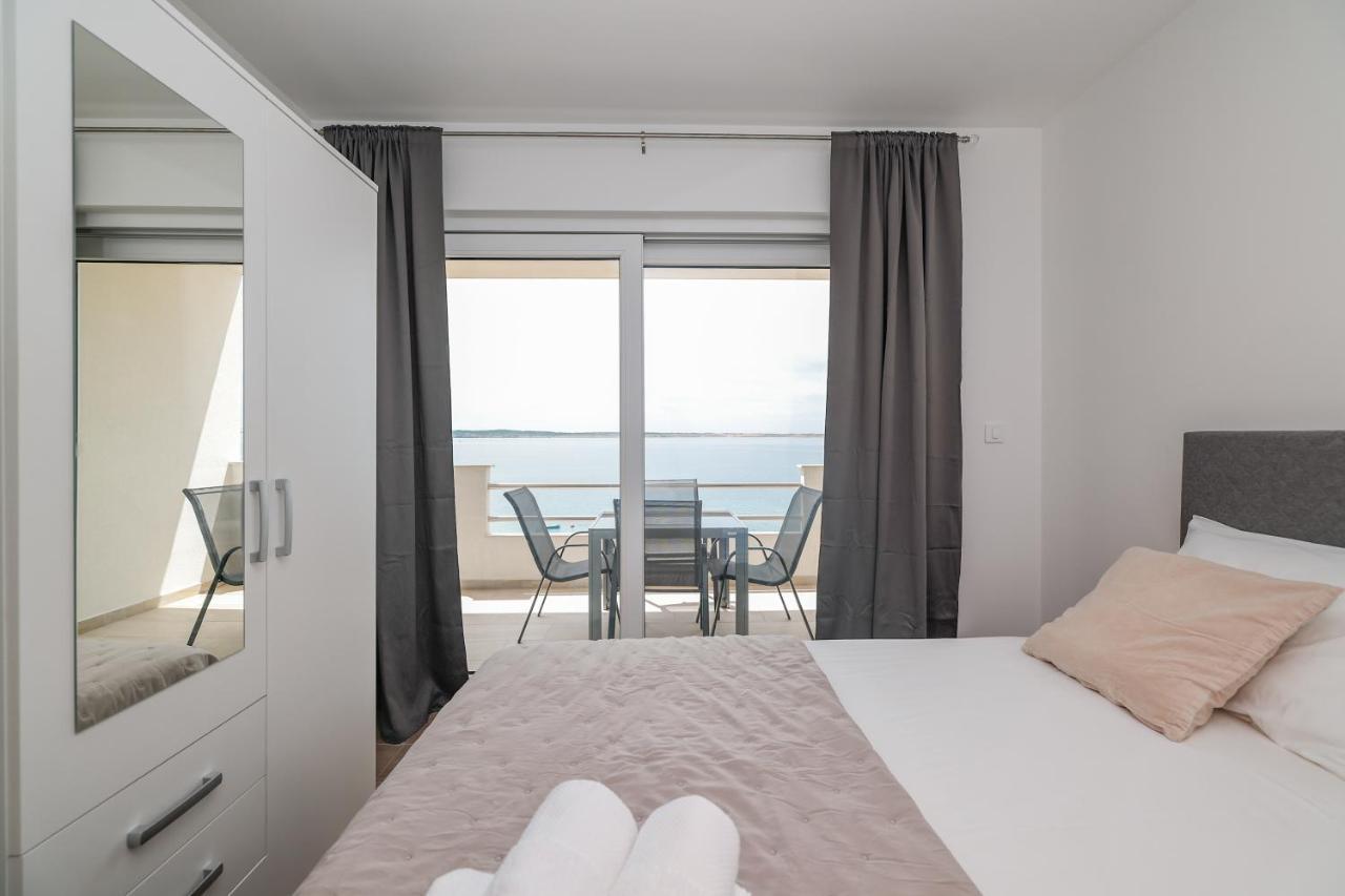 Beachfront Apartments Tic With Seaview Miletici Buitenkant foto