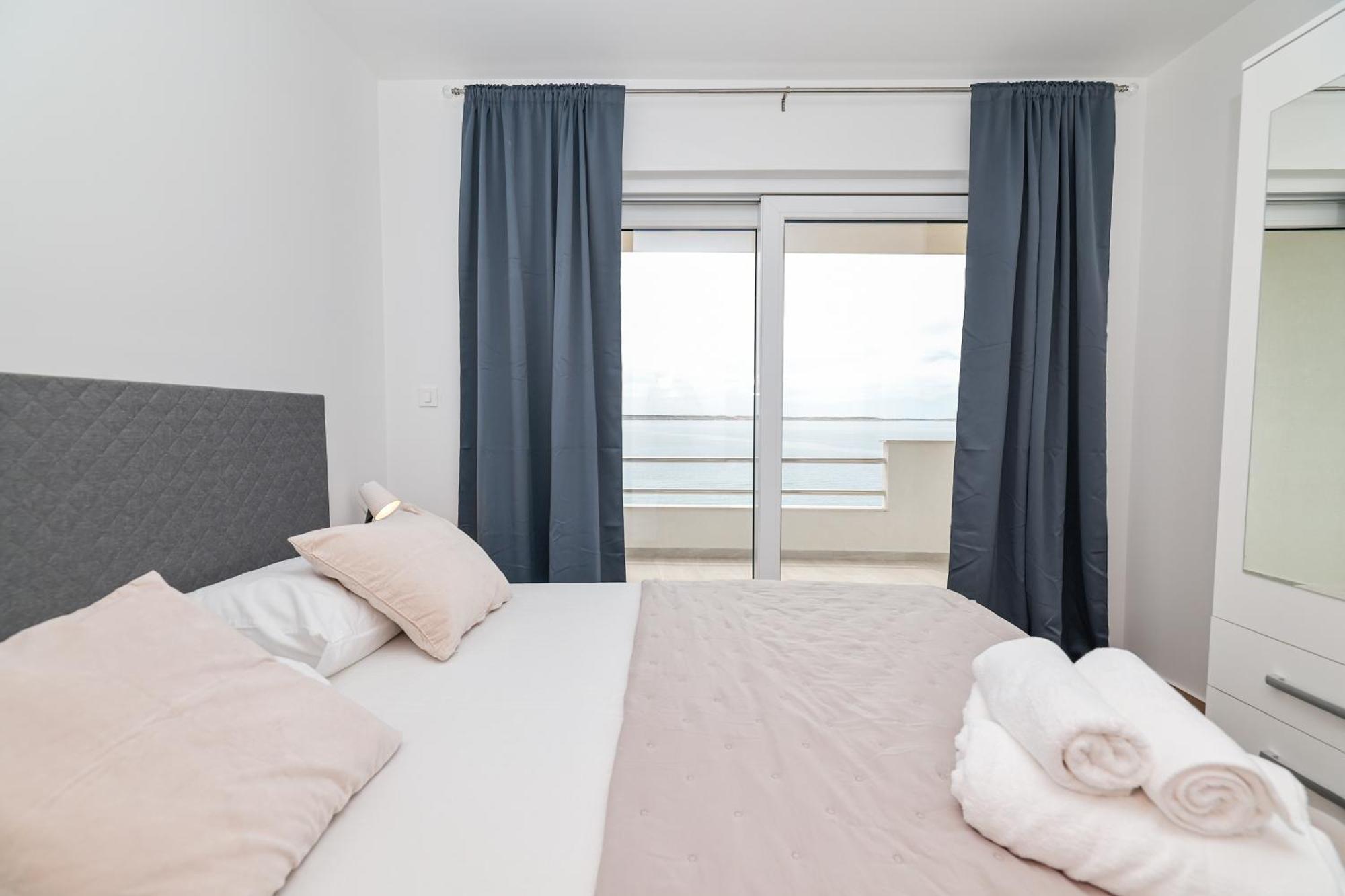 Beachfront Apartments Tic With Seaview Miletici Buitenkant foto