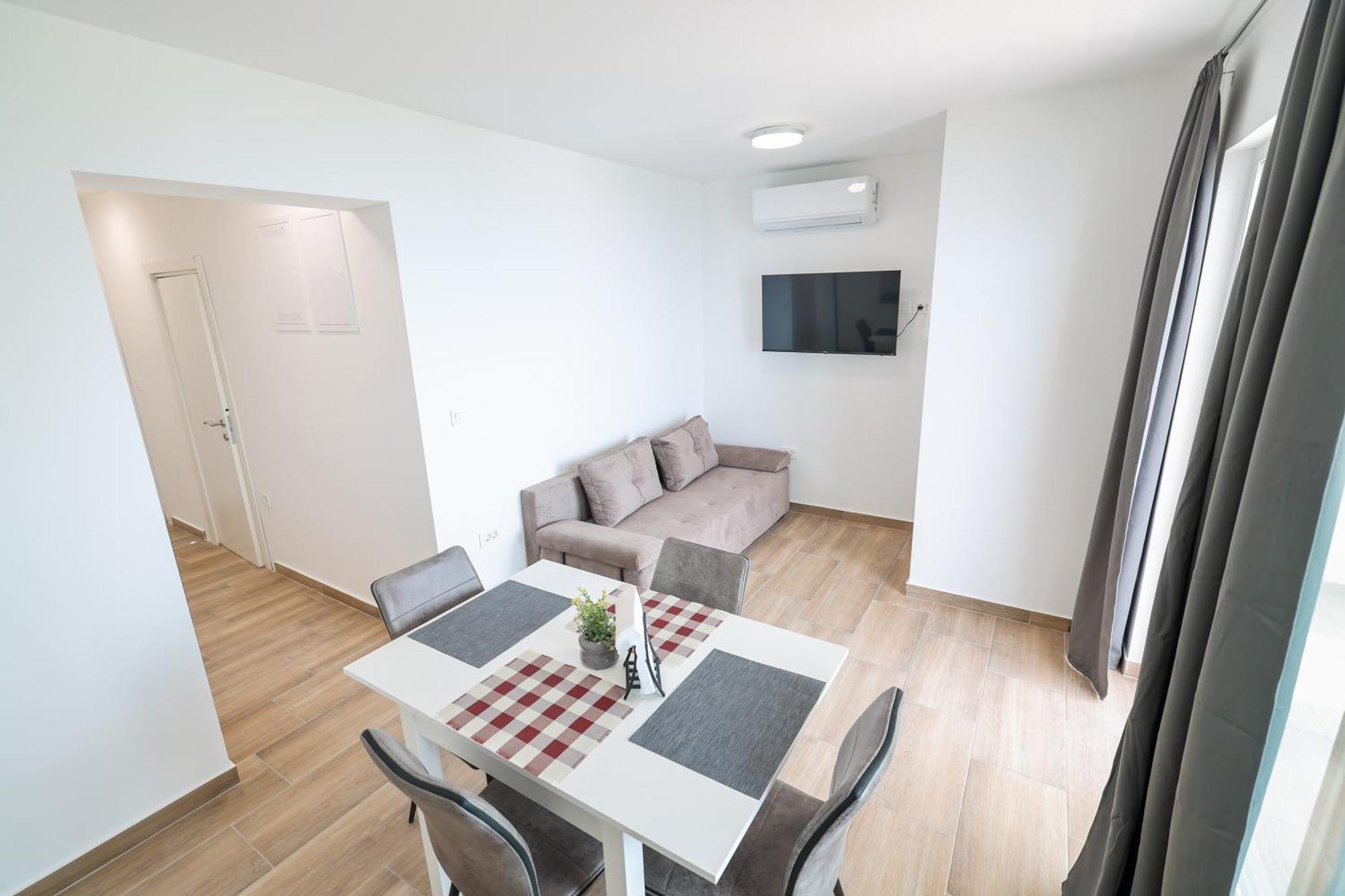 Beachfront Apartments Tic With Seaview Miletici Buitenkant foto